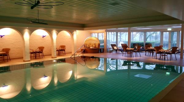 Indoor Pool Parkhotel de Wiemsel