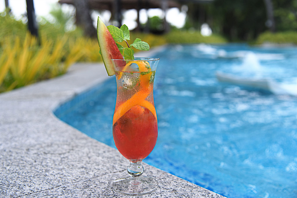 Sunset Cocktail (c) Kurumba Maldives