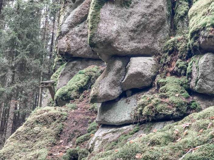 Granit Felsformationen im Waldnaabtal des Steinwalds